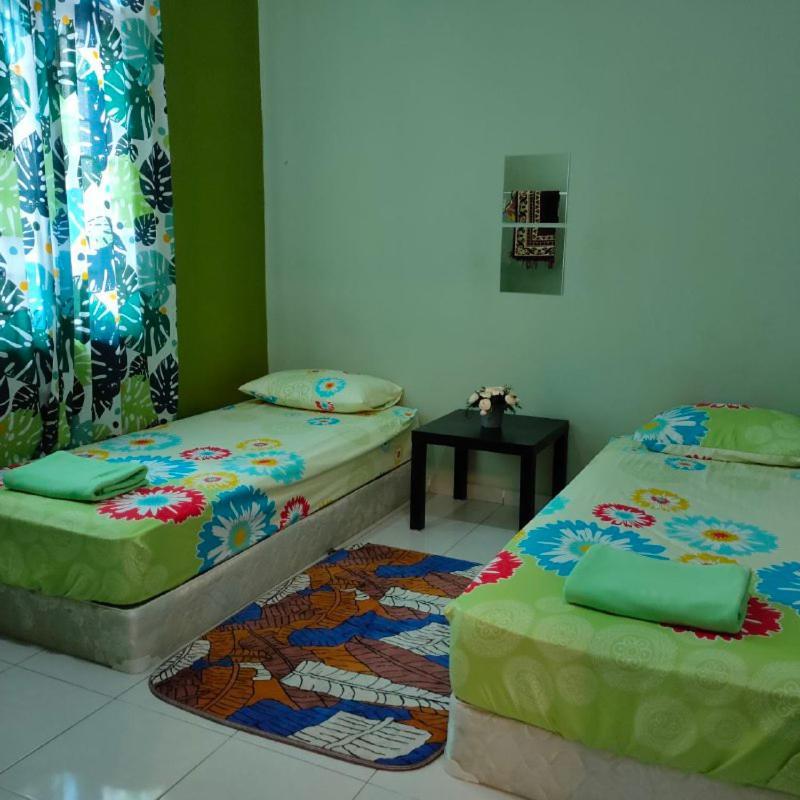 D'Q Putra Homestay Melaka Exterior photo