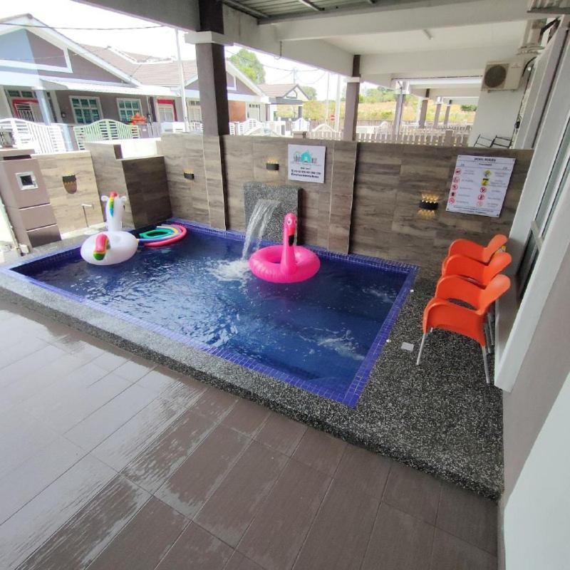 D'Q Putra Homestay Melaka Exterior photo