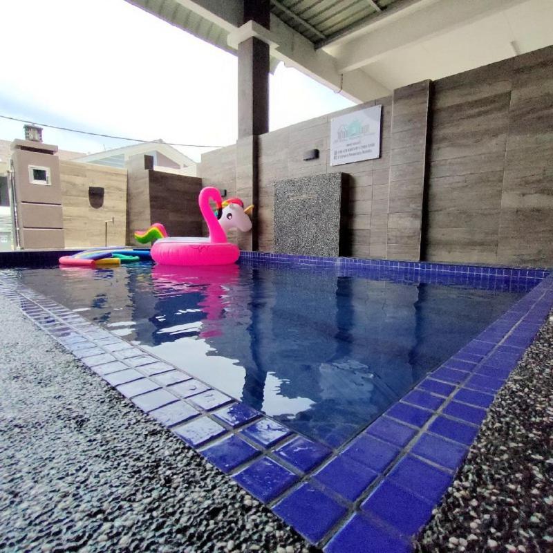 D'Q Putra Homestay Melaka Exterior photo